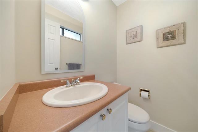 4794 Willowdale Place, Burnaby South 11