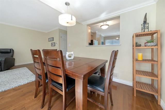 4794 Willowdale Place, Burnaby South 10