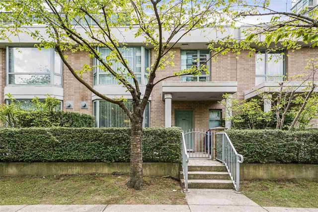 Th4 1889 Rosser Ave, Burnaby North 15