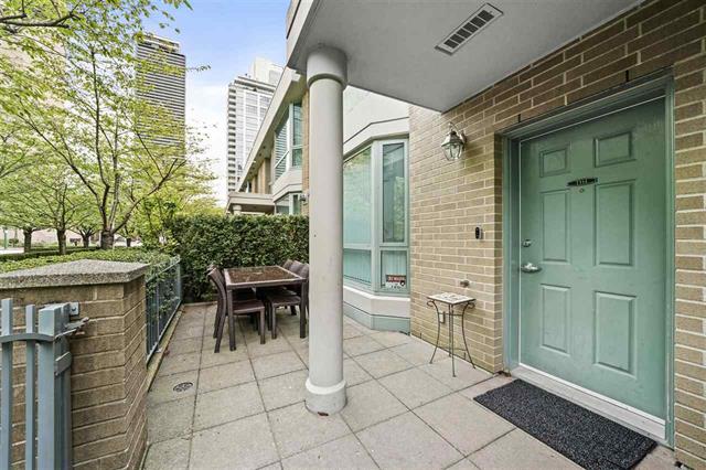 Th4 1889 Rosser Ave, Burnaby North 19