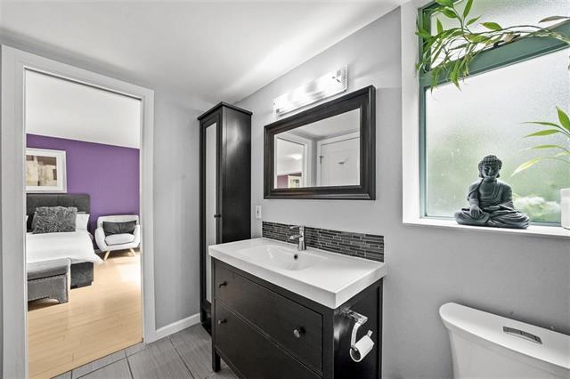 Th4 1889 Rosser Ave, Burnaby North 9
