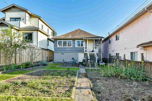 1917 E 3rd Avenue, Vancouver East 28