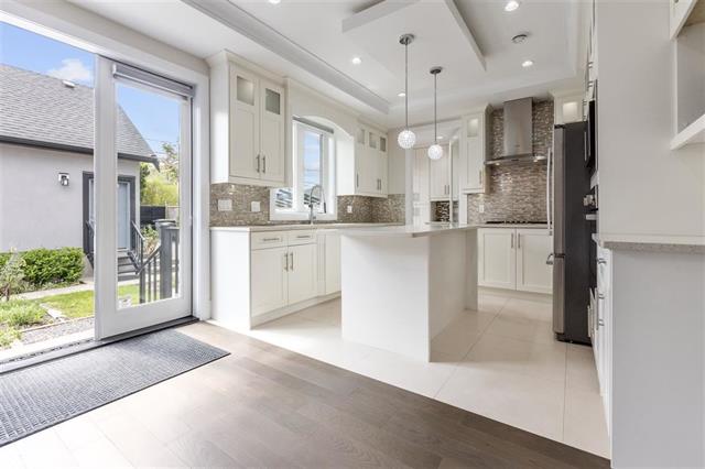 2528 E 19TH AVENUE, Vancouver East 11