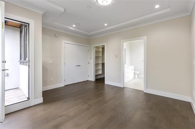 2528 E 19TH AVENUE, Vancouver East 14