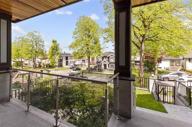 2528 E 19TH AVENUE, Vancouver East 3