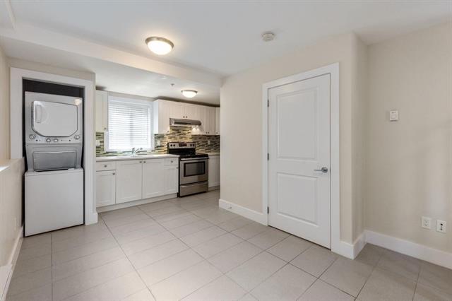 2528 E 19TH AVENUE, Vancouver East 29