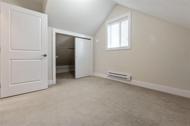 2528 E 19TH AVENUE, Vancouver East 32