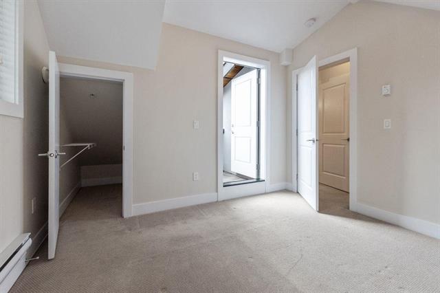 2528 E 19TH AVENUE, Vancouver East 34