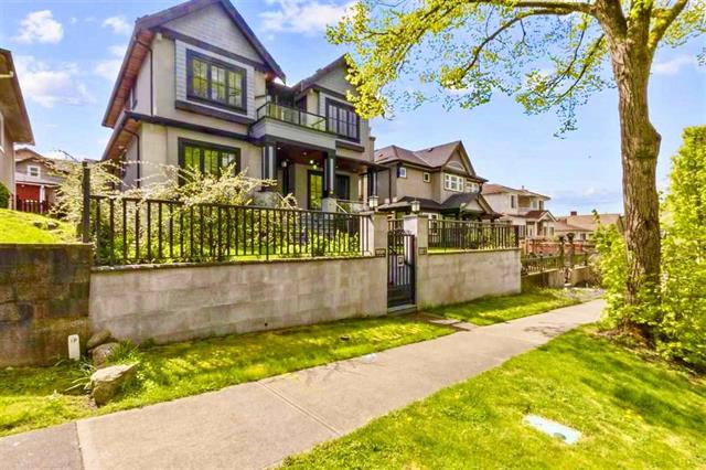 2528 E 19TH AVENUE, Vancouver East