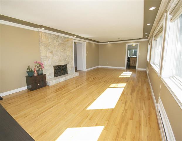 903 E 29TH AVENUE, Vancouver East 13