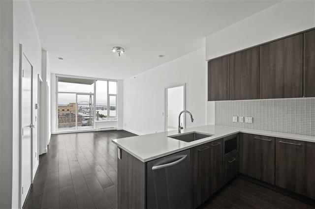 709 668 COLUMBIA STREET, New Westminster 13