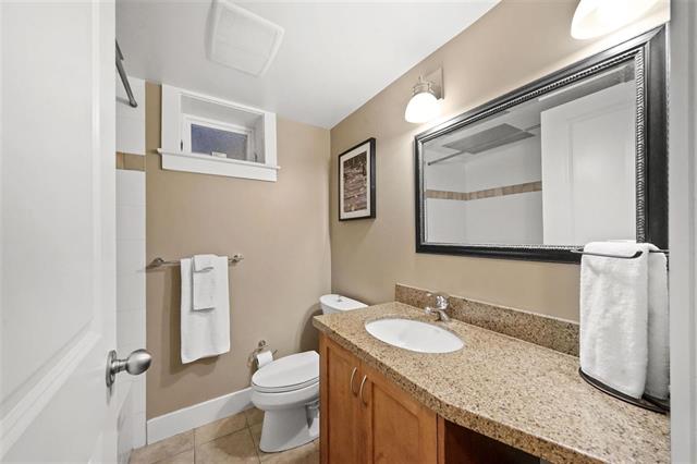 4267 TRIUMPH STREET, Burnaby North 24