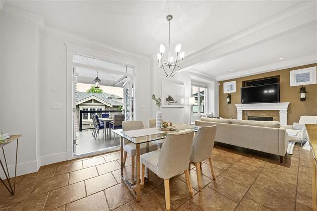 4267 TRIUMPH STREET, Burnaby North 10