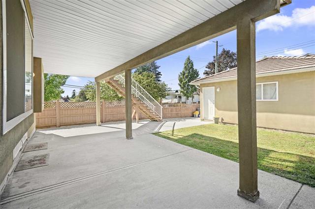 903 E 29TH AVENUE, Vancouver East 53