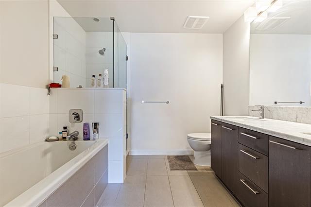 323 22 E ROYAL AVENUE, New Westminster 10