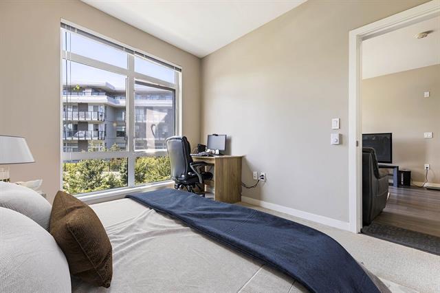323 22 E ROYAL AVENUE, New Westminster 14