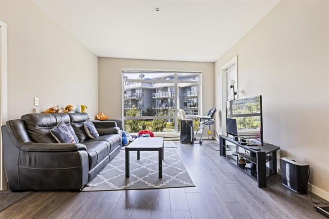 323 22 E ROYAL AVENUE, New Westminster 23