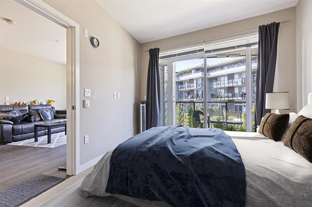 323 22 E ROYAL AVENUE, New Westminster 8