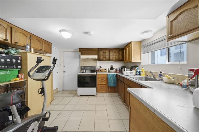 2780 E 7th Avenue, Vancouver East 12