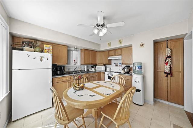 2780 E 7th Avenue, Vancouver East 18