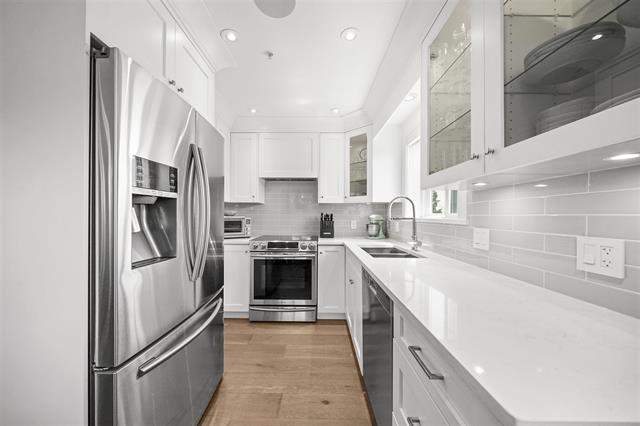 2780 E 7th Avenue, Vancouver East 9