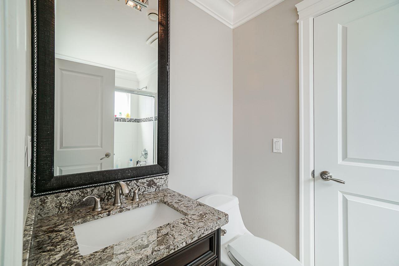 4070 Edinburgh St, Burnaby North 23