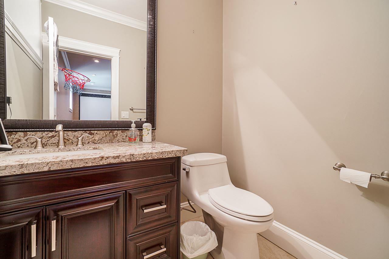 4070 Edinburgh St, Burnaby North 29