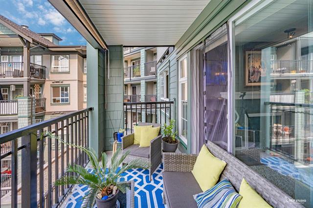 312 9098 Halston Court, Burnaby North 2