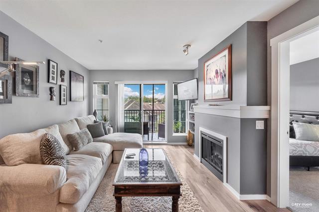 312 9098 Halston Court, Burnaby North 3