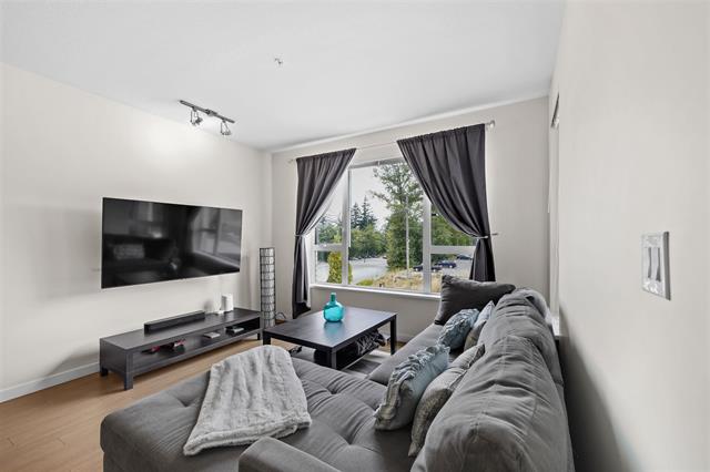 415 9877 University Crescent, Burnaby North 17