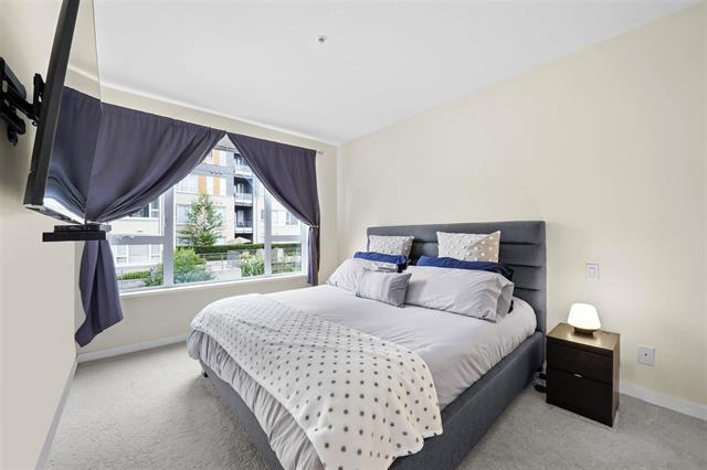 415 9877 University Crescent, Burnaby North 19