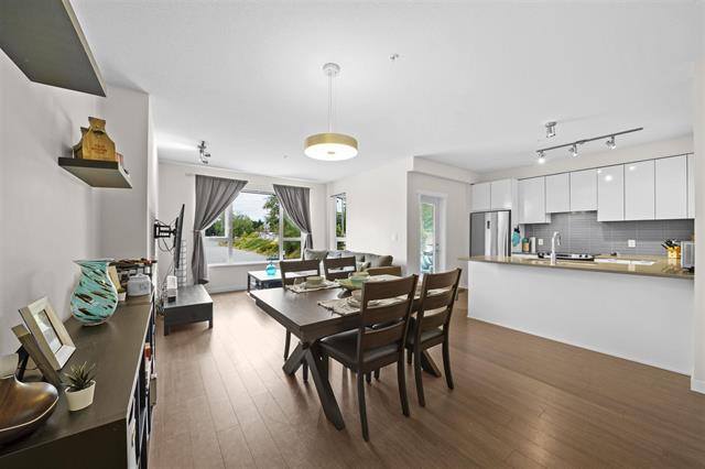 415 9877 University Crescent, Burnaby North 7