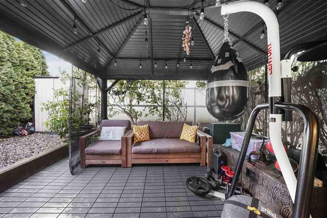 TH1 1889 Rosser Avenue, Burnaby North 20