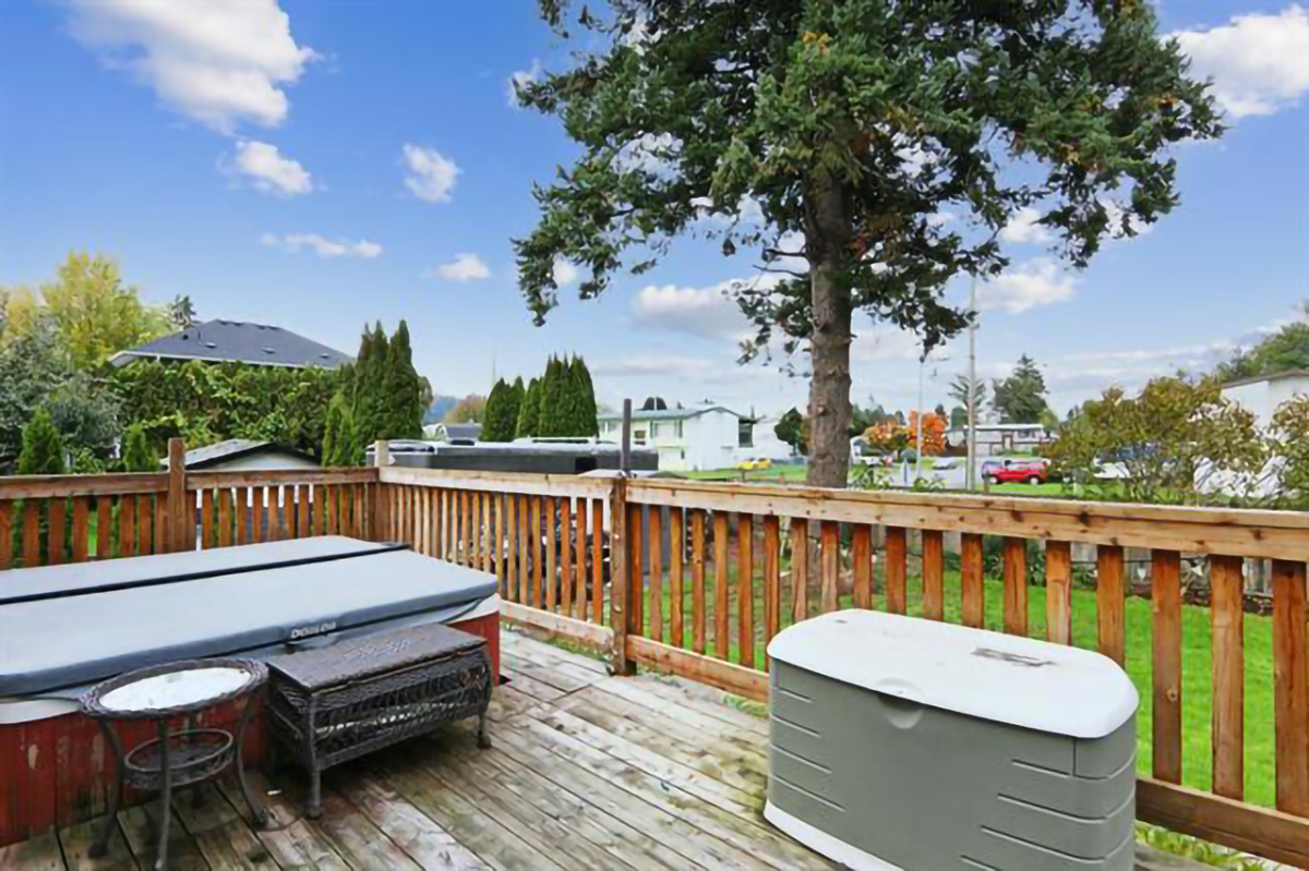 9136 Holly Street, Chilliwack 20