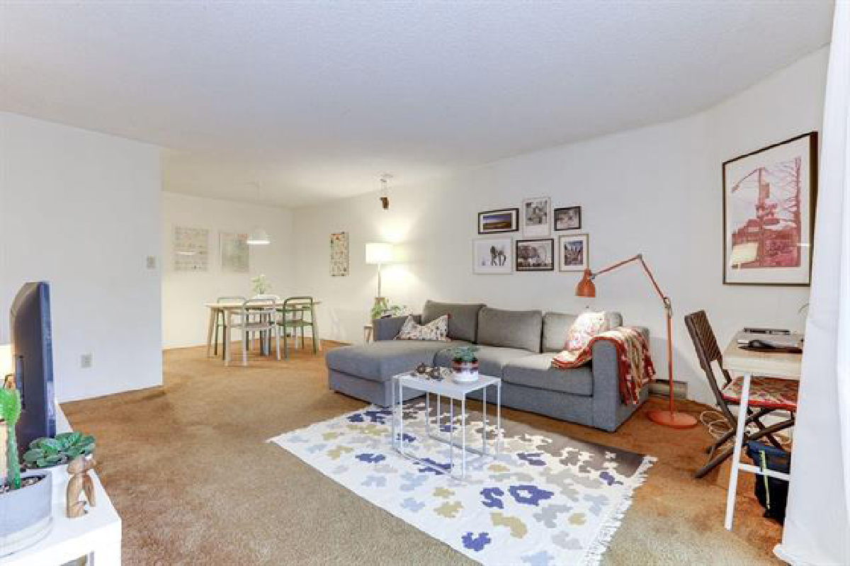 201 5932 Patterson Avenue, Burnaby South 6