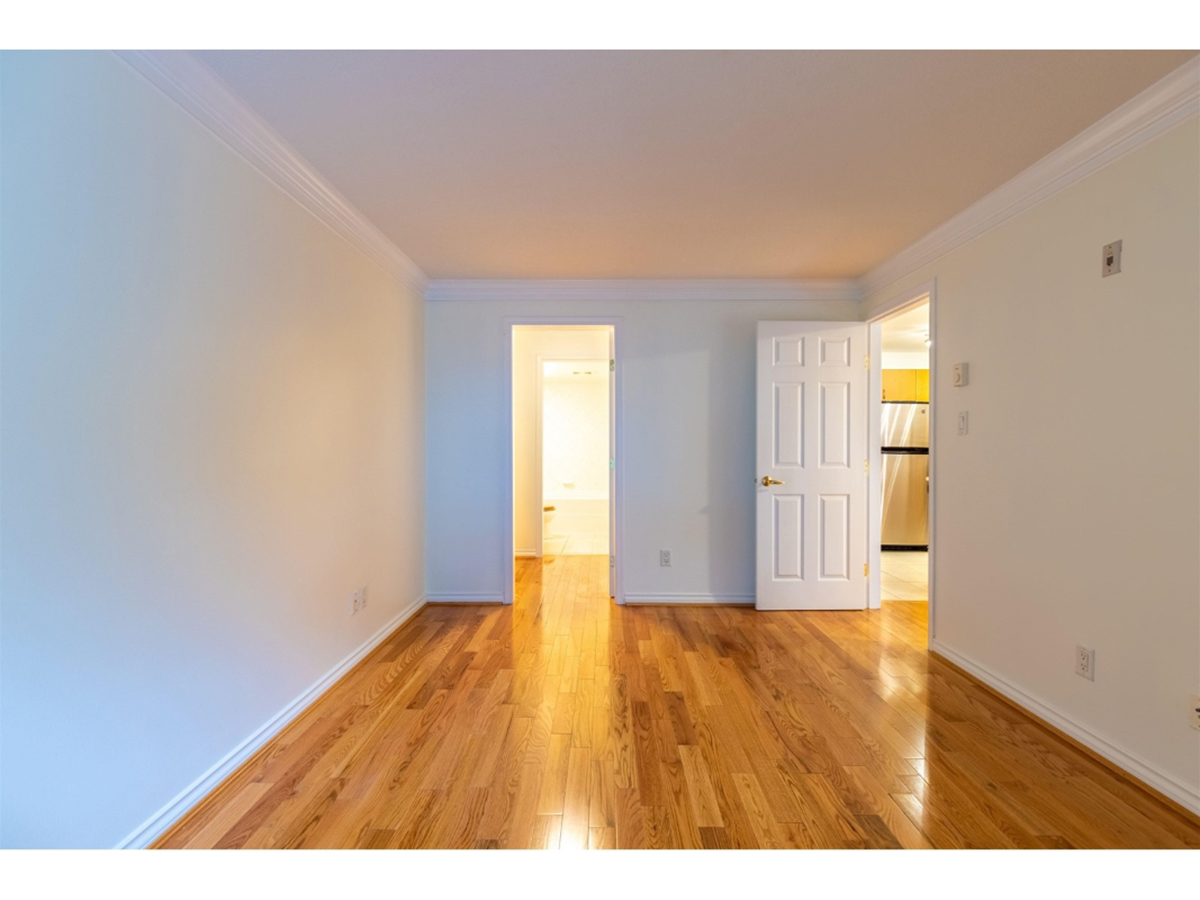 302 2741 E Hastings Street, Vancouver East 20