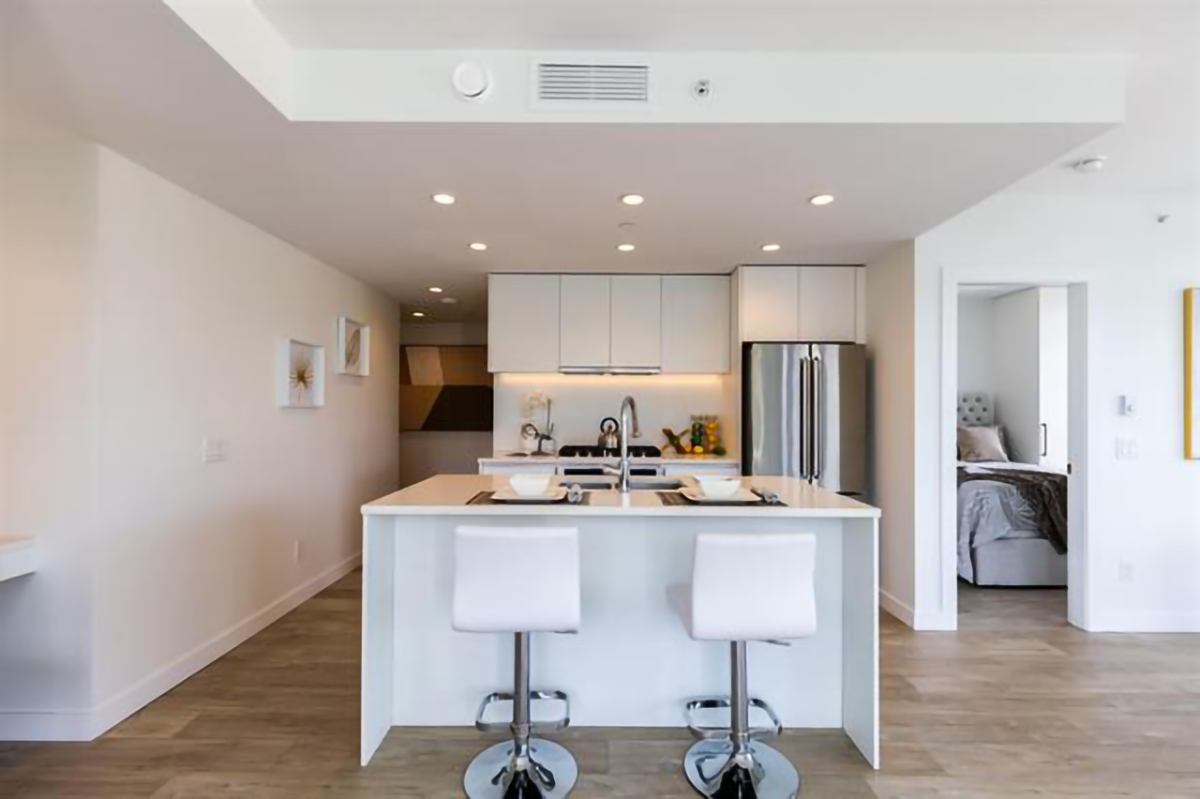 607 525 Foster Avenue, Coquitlam 3