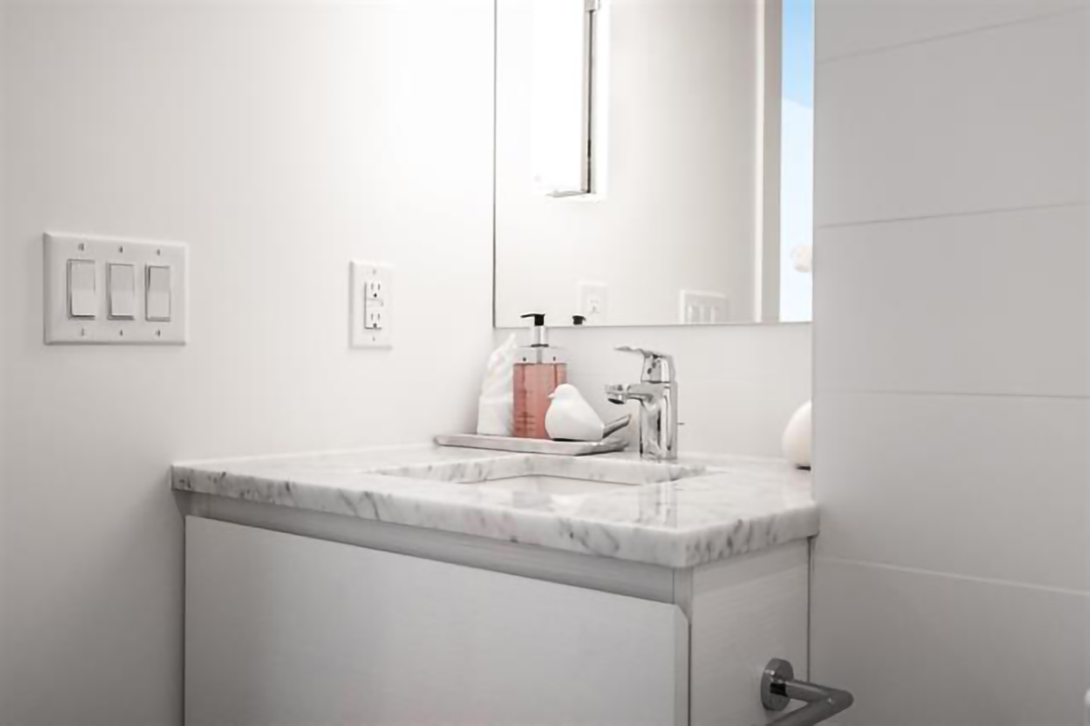 607 525 Foster Avenue, Coquitlam 26