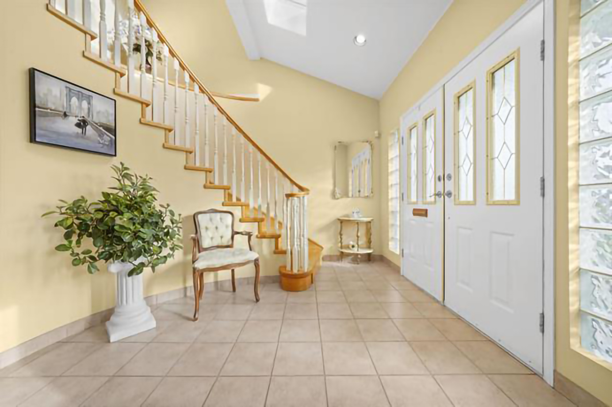 4251 Oxford Street, Burnaby North 2