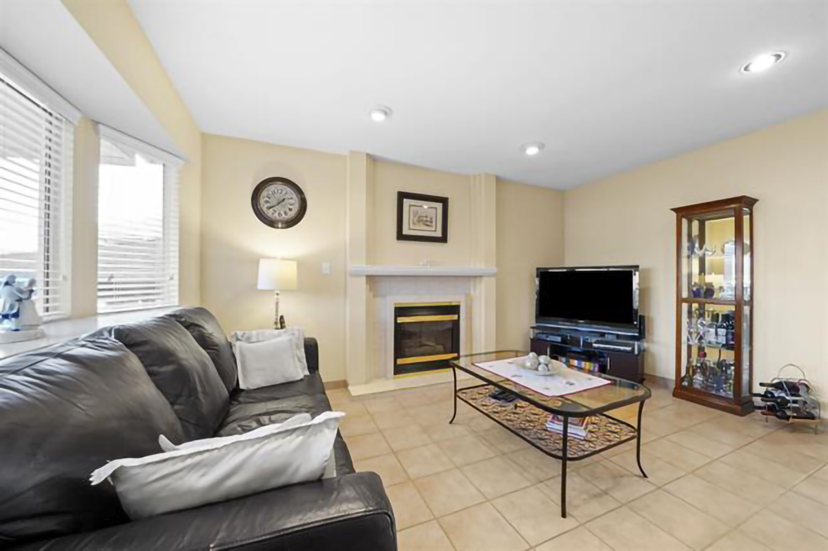 4251 Oxford Street, Burnaby North 7