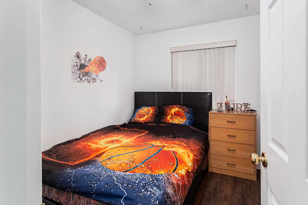 648 Girard Avenue, Coquitlam 10