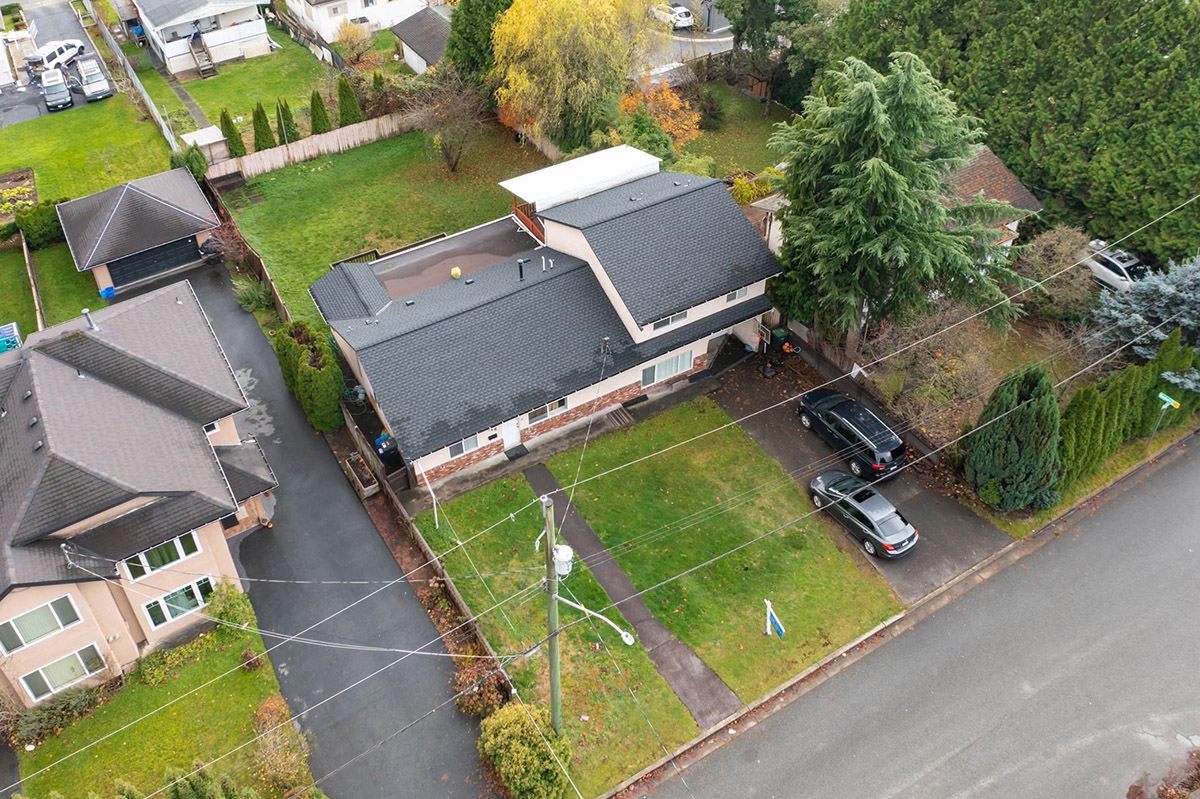 648 Girard Avenue, Coquitlam 23