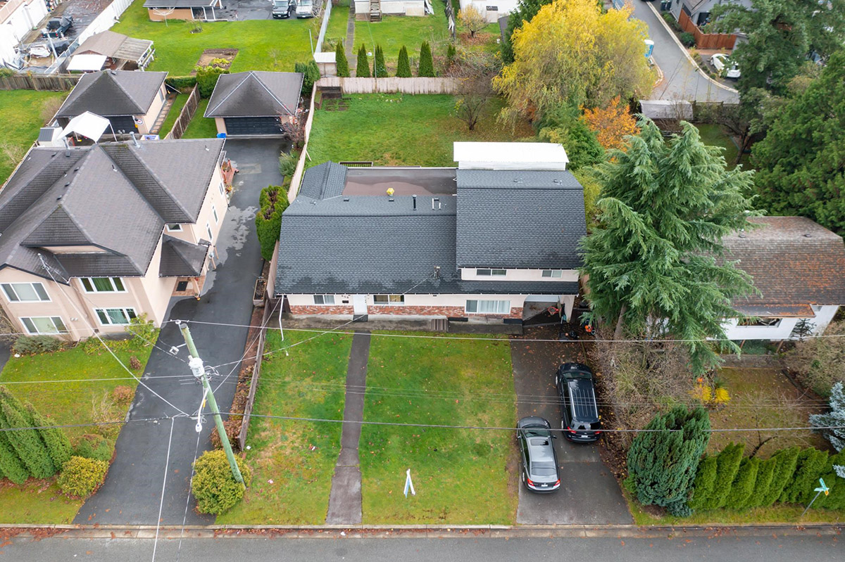 648 Girard Avenue, Coquitlam 24