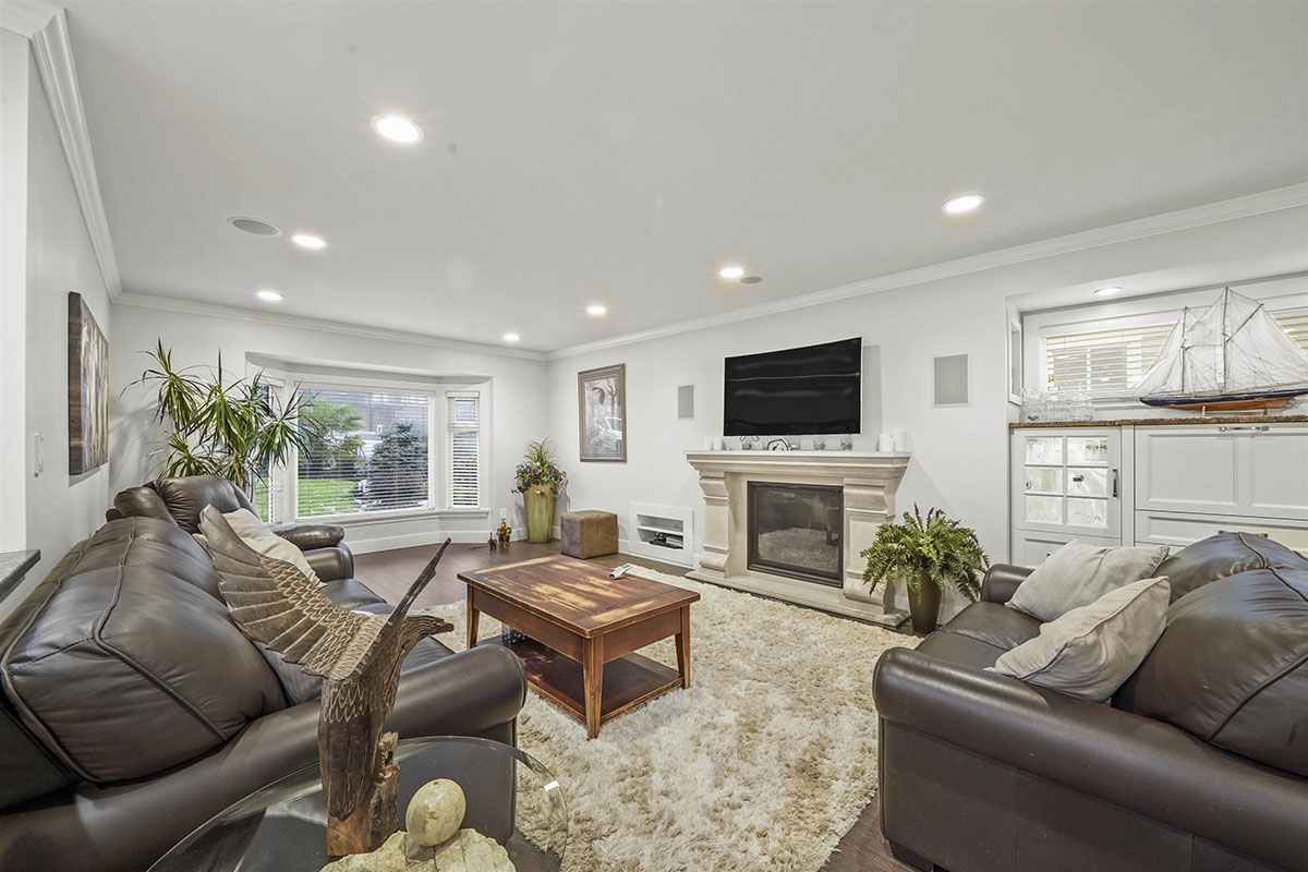 1280 Lansdowne Drive, Coquitlam 5