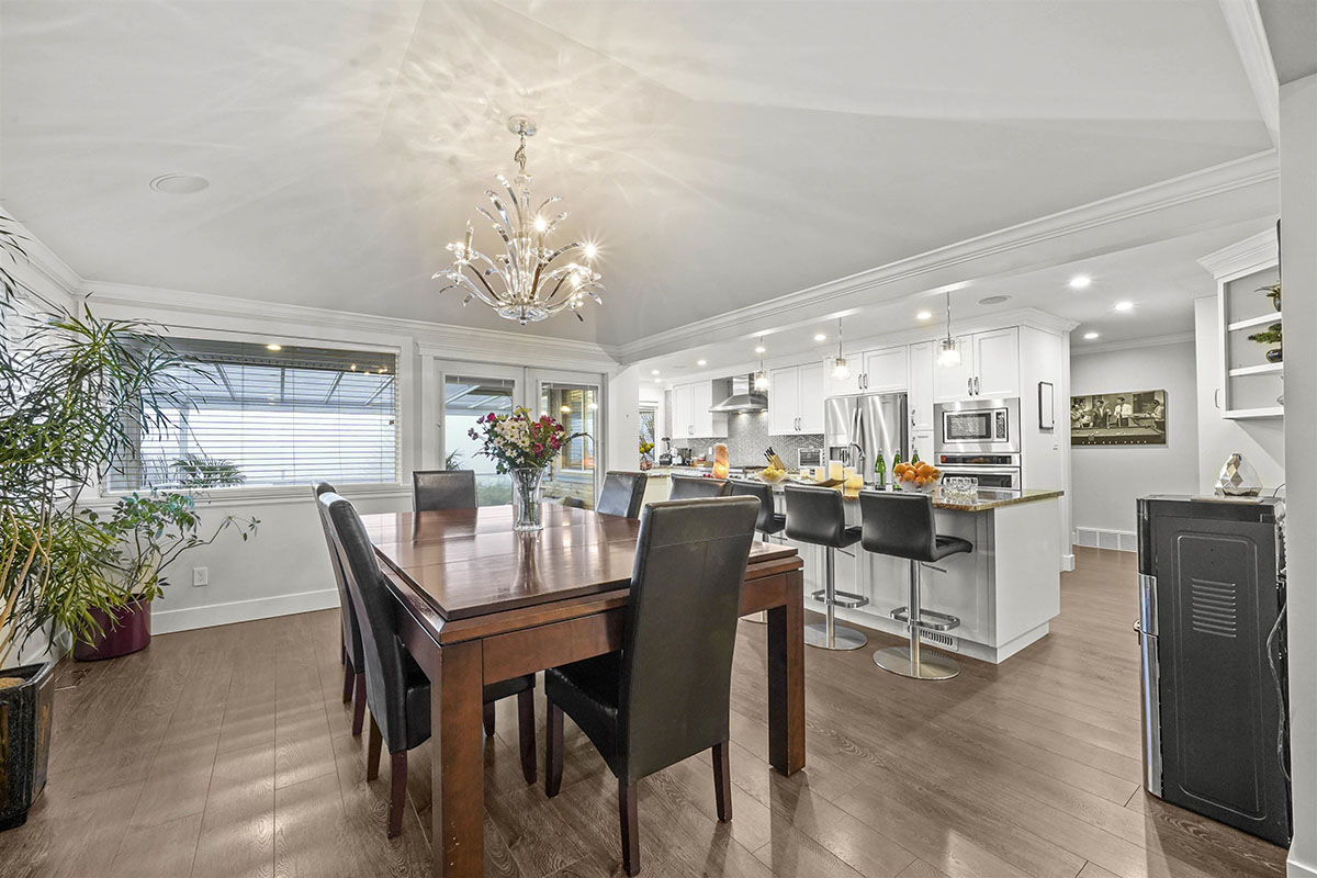 1280 Lansdowne Drive, Coquitlam 6