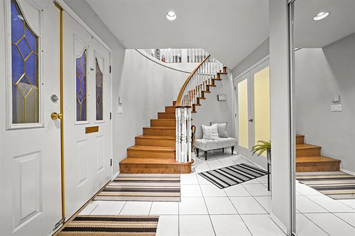 281 N Madison Avenue, Burnaby North 5