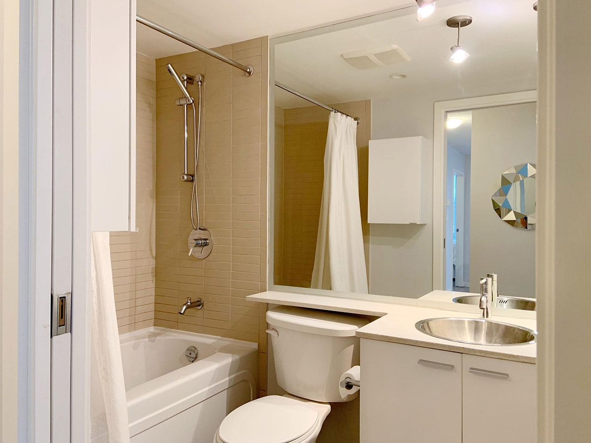2208 131 Regiment Square, Vancouver West 15