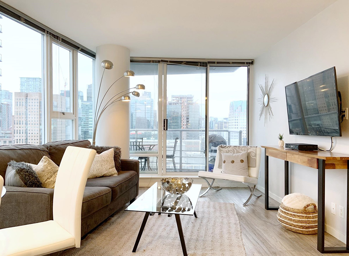2208 131 Regiment Square, Vancouver West 7