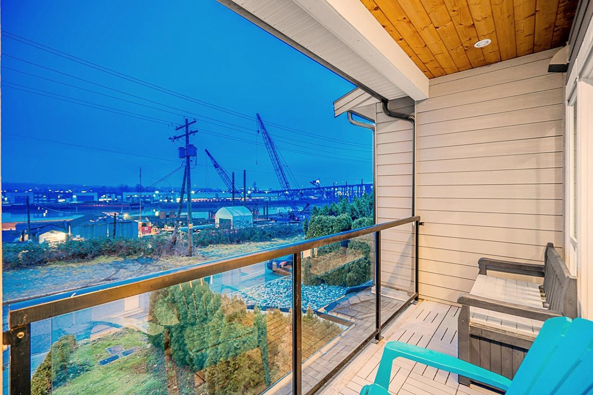1927 River Drive, New Westminster 16
