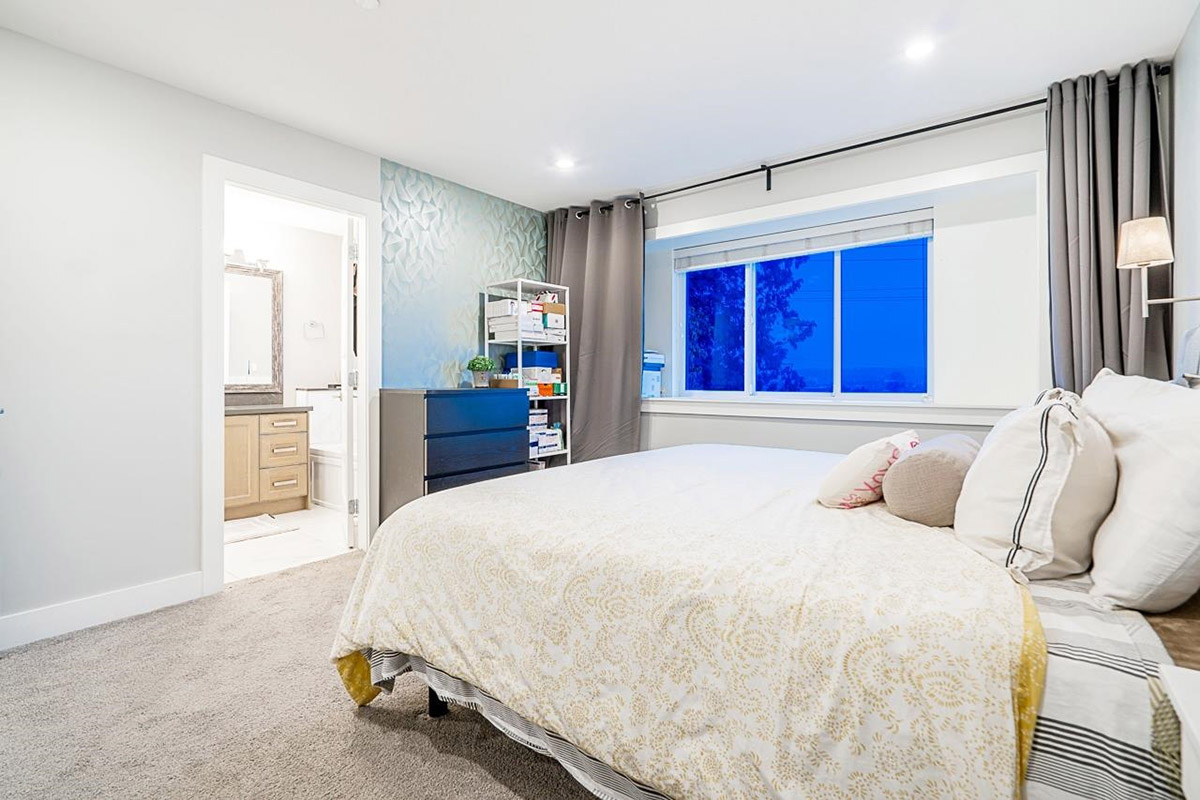 1927 River Drive, New Westminster 19